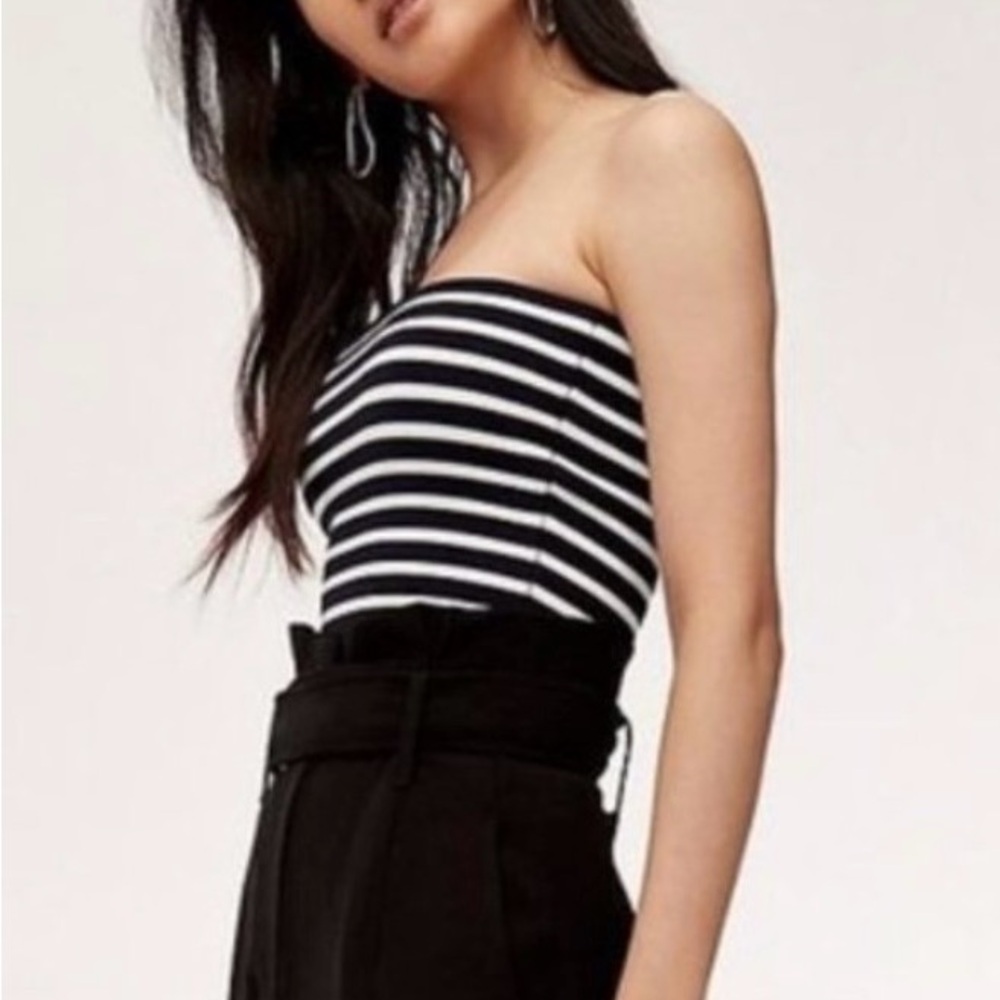 ❤️… Aritzia BABATON Indigo White Striped Tube Top